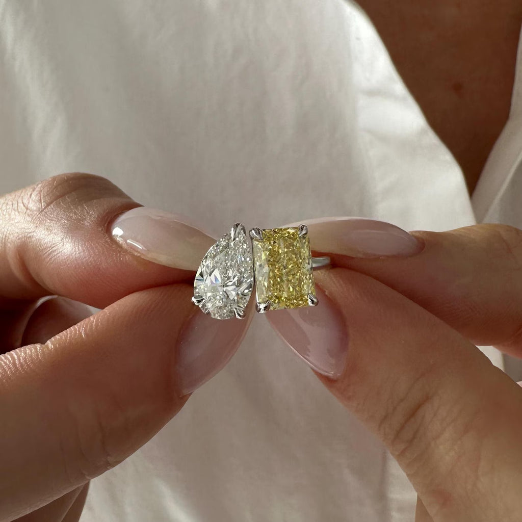 Toi et Moi Pear & Radiant Ring