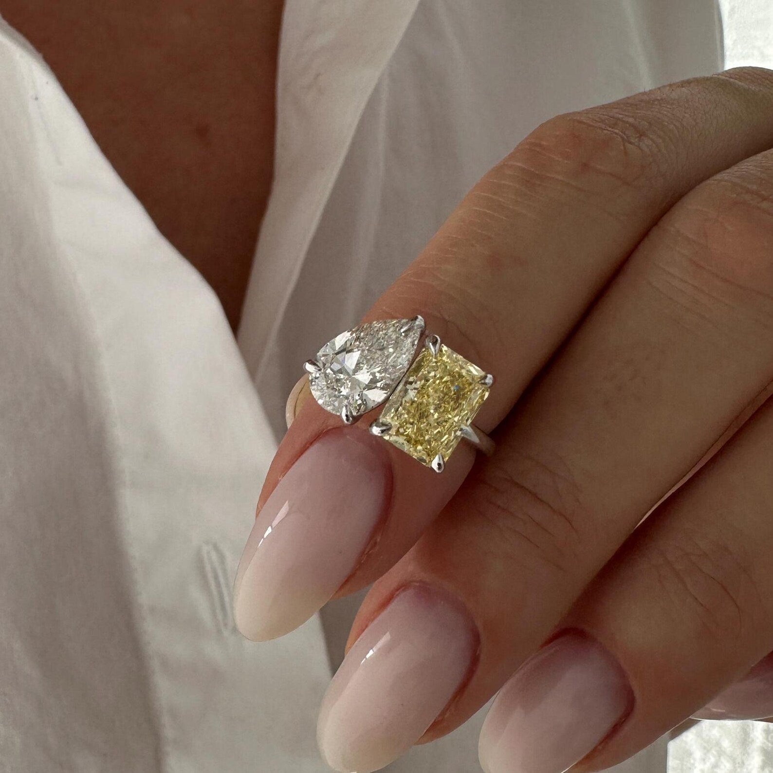 Toi et Moi Pear & Radiant Ring