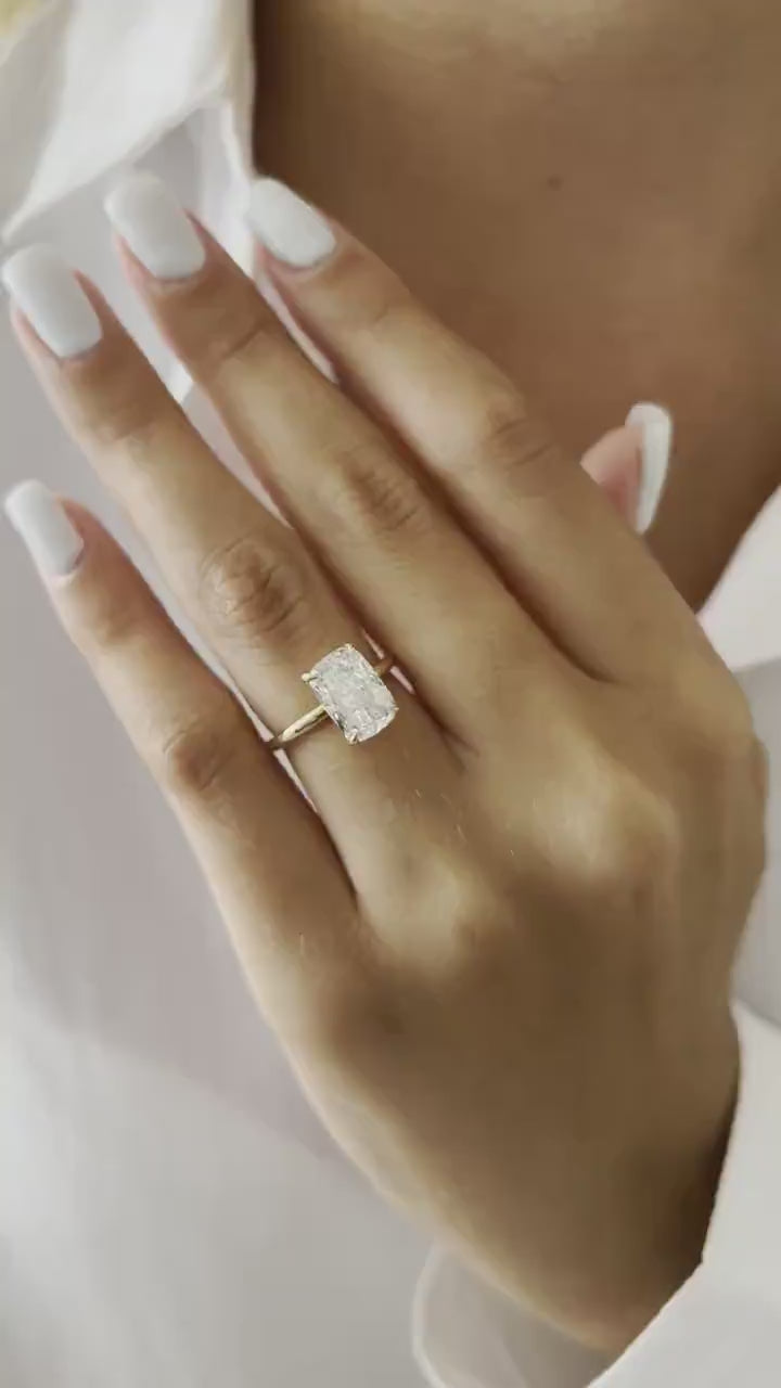 Vivid Radiant Ring